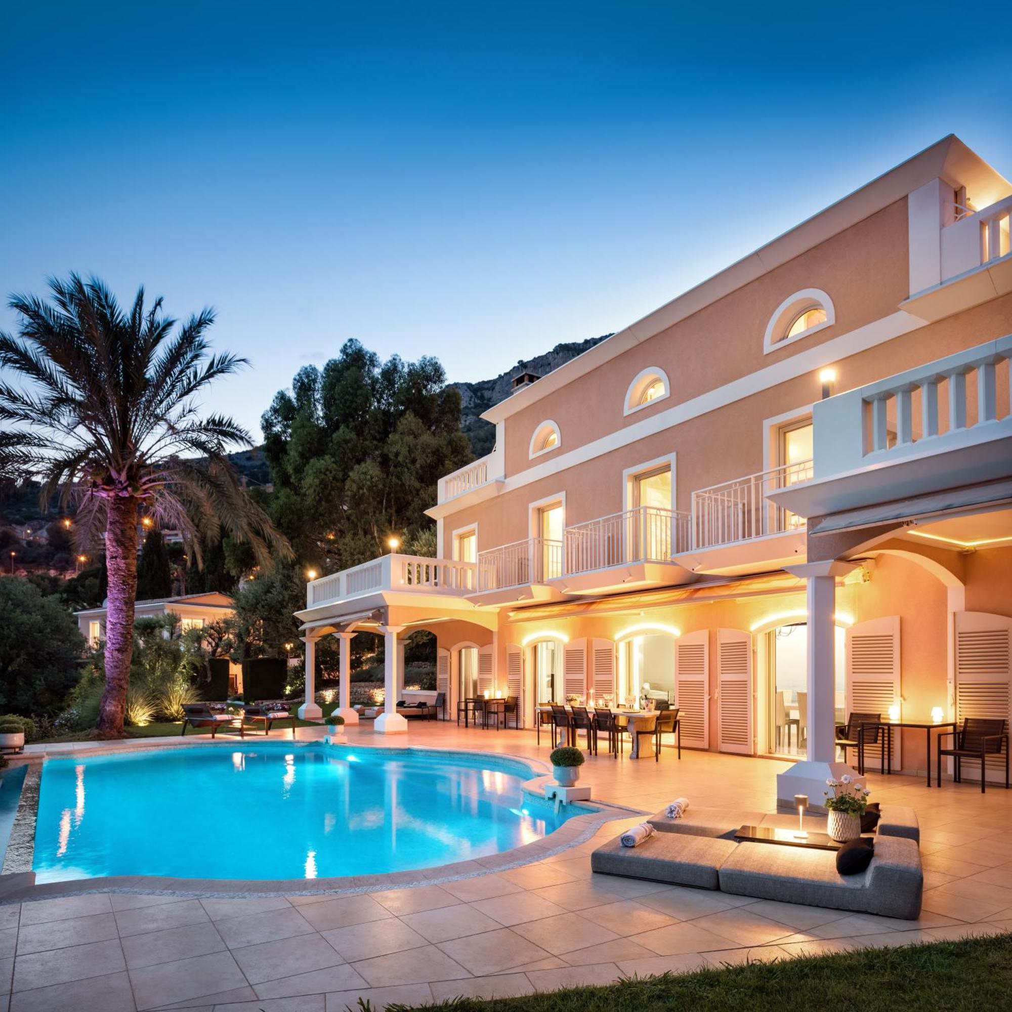 Villa Monaco - Luxury Living In Cap D'Ail With Bentley, Butler And Heated Pool Cap-d'Ail Exterior photo