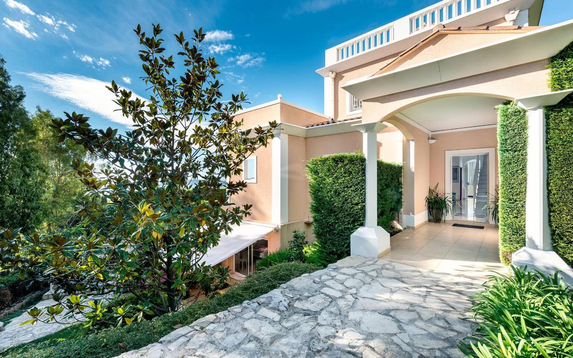 Villa Monaco - Luxury Living In Cap D'Ail With Bentley, Butler And Heated Pool Cap-d'Ail Exterior photo