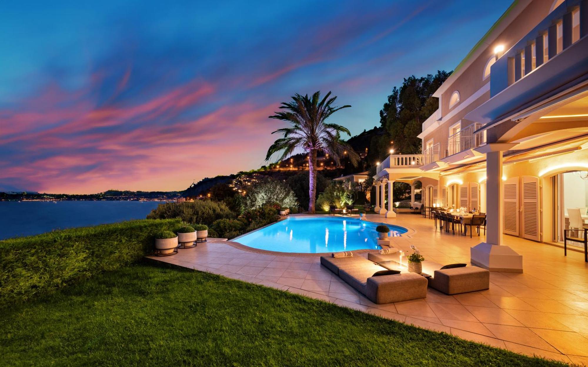 Villa Monaco - Luxury Living In Cap D'Ail With Bentley, Butler And Heated Pool Cap-d'Ail Exterior photo