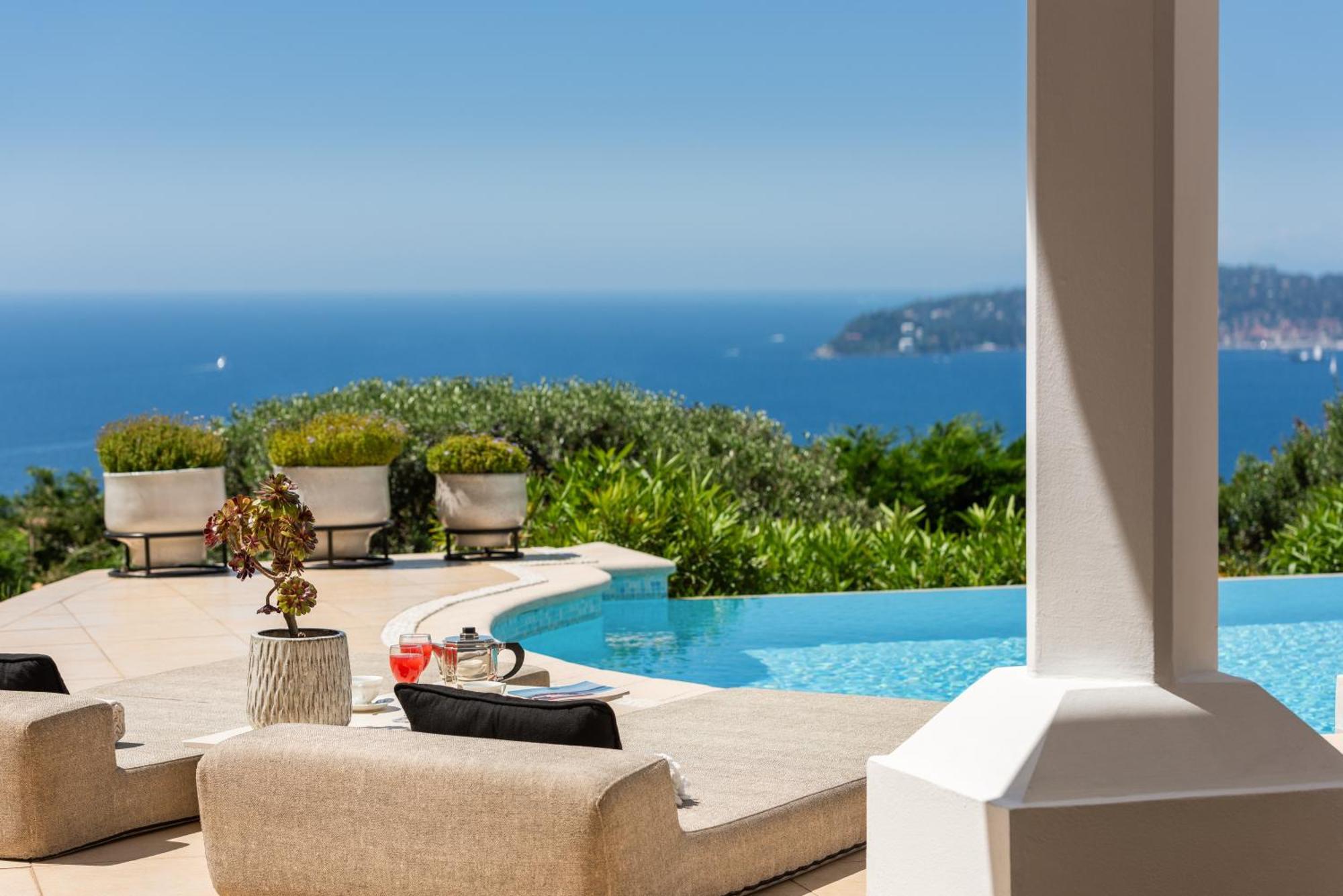 Villa Monaco - Luxury Living In Cap D'Ail With Bentley, Butler And Heated Pool Cap-d'Ail Exterior photo